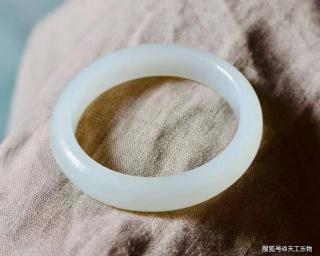 最美昆仑玉!和田玉青海料都有哪些特点?